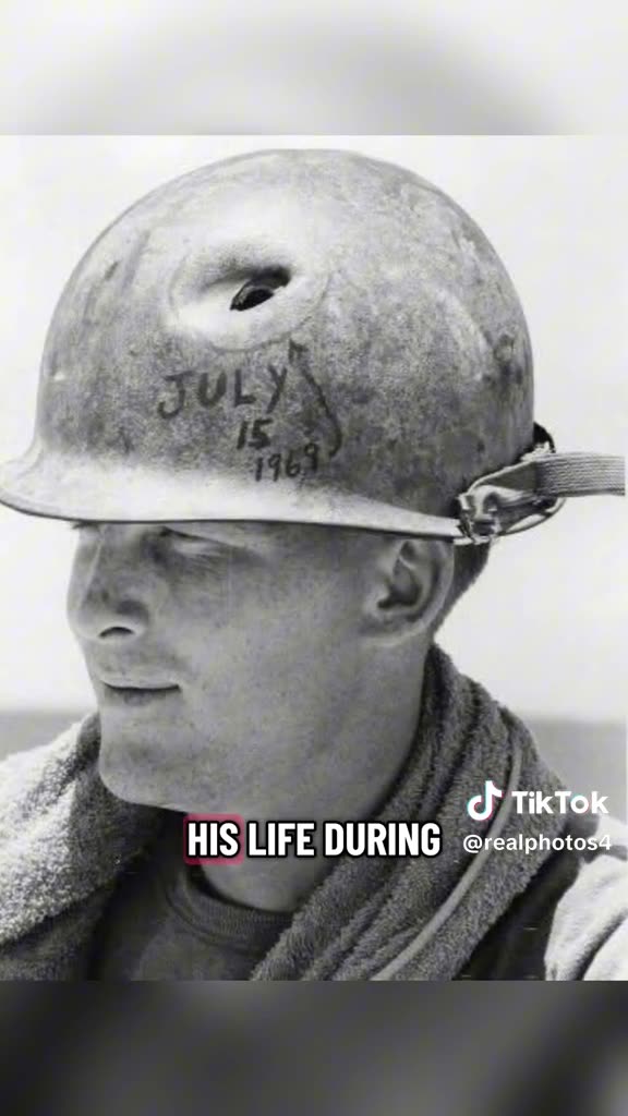 >>>>>>>>>RARE PHOTOS<<<<<<<<<<