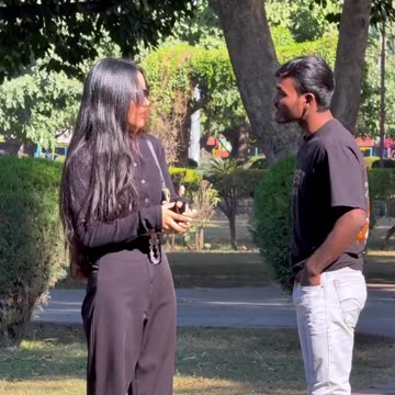 Free ka phone.. funny 🤣🤣