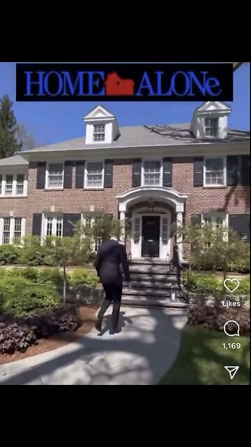 FAMOUS HOUSE IN BLOCK BUSTER MOVIE 📽️🎞️🎄📸HOME ALONE IS FOR SALE🎬🏘️🌲💰💫