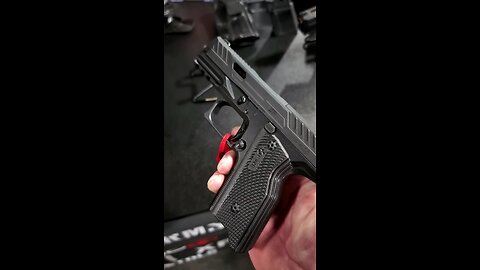 SHOT Show 2025: Fusion Firearms XF Pro Pistol – All Metal & It Uses Glock Mags!