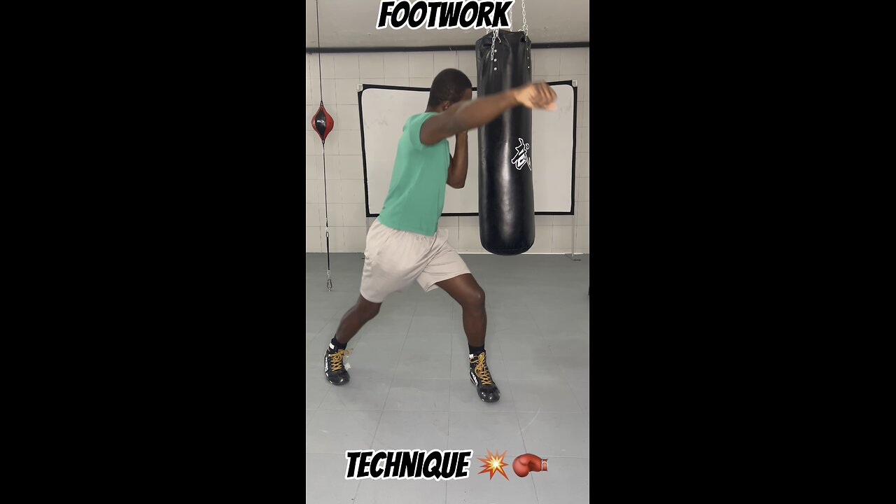 FOOTWORK TECHNIQUE MOVE LIKE WATER! 💨🥊