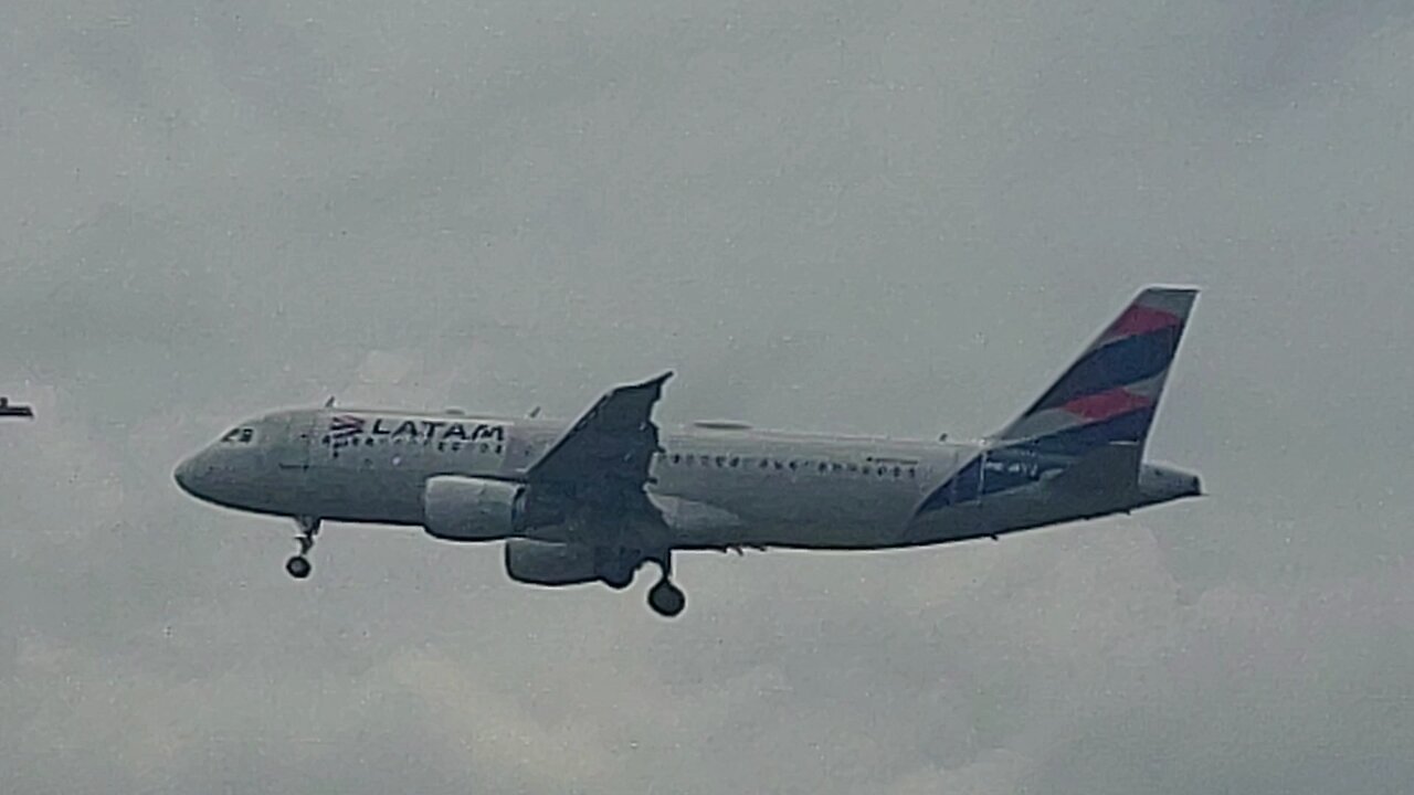 Airbus A320 PR-MYJ coming from Brasília to Manaus