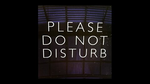 Never know who gets the lucky opportunity to meet me .. #lovinglife #flying #movies #darrenaronofsky