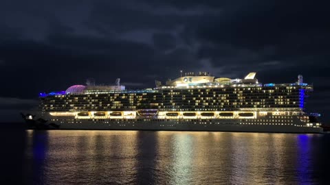 LIVE: Debut cruise ship 🚢 Star Princess in Ponta Delgada, Sao Miguel Azores Portugal - 28.10.2025