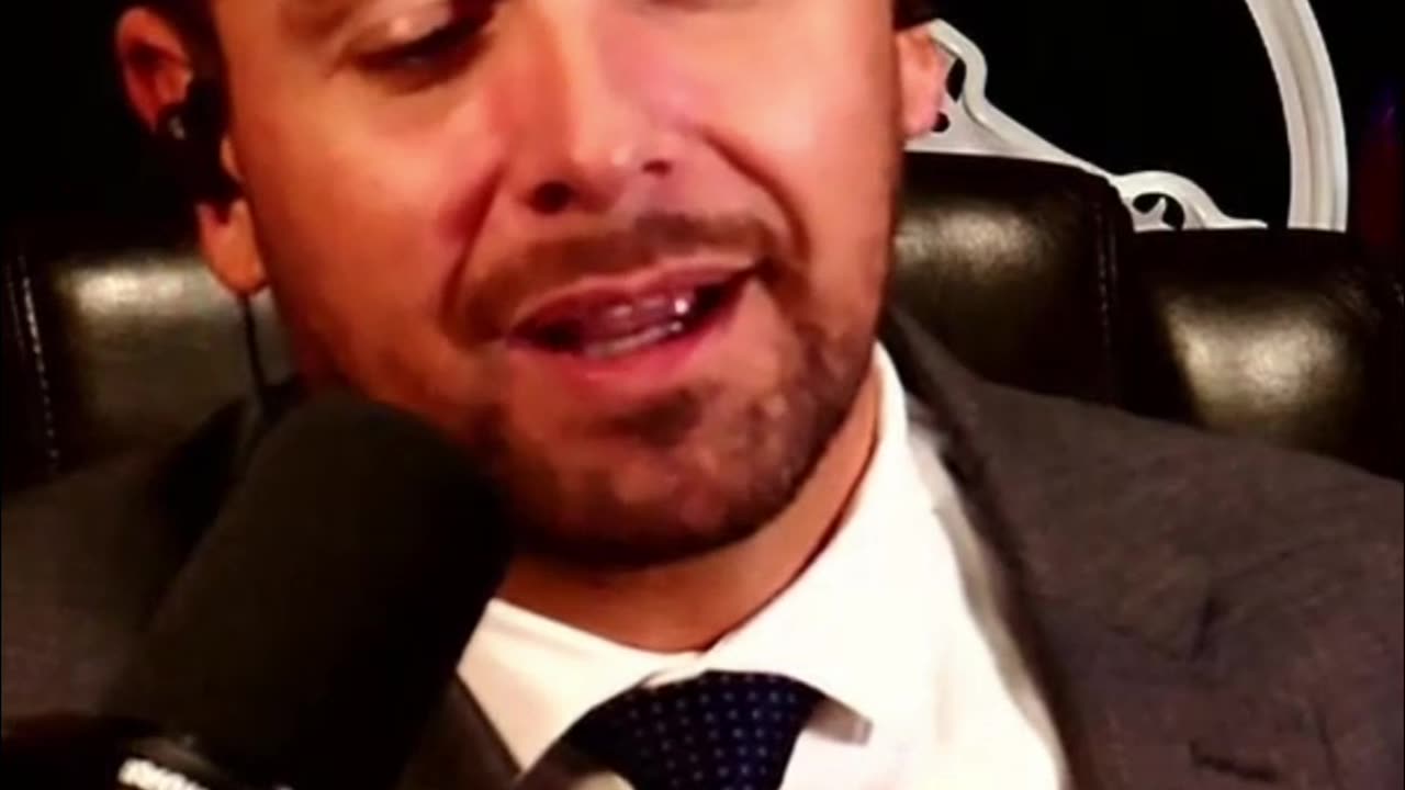 US Terror Attack: CIA Asset Kills Guardsmen, Motive Unknown