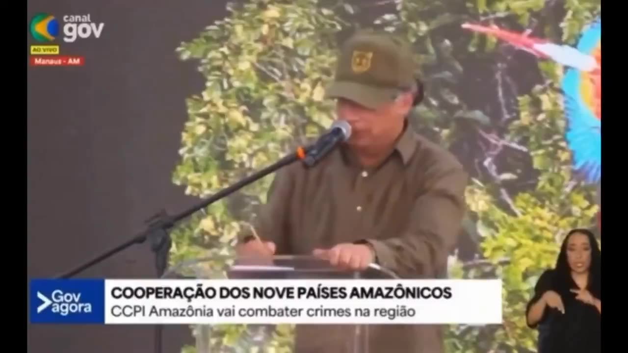 Gustavo Petro, amigo do lula, militando pela cocaina, tanto ao lado do lula, no Brasil, quanto na ONU
