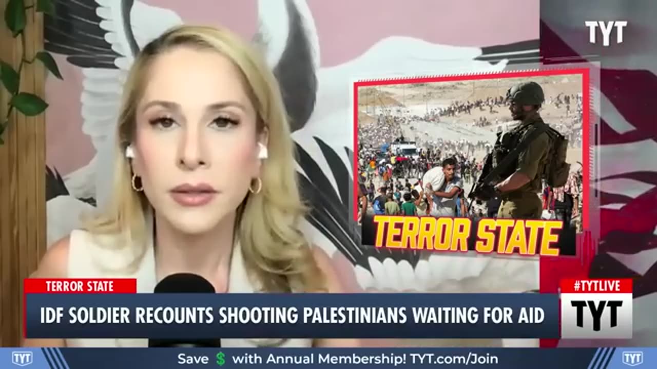 IDF Soldiers Confront Politicians with Piles of Meds