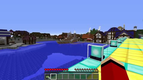POOR vs RICH… But on CRUISE SHIPS 🛳️👑 | Epic Minecraft Battle