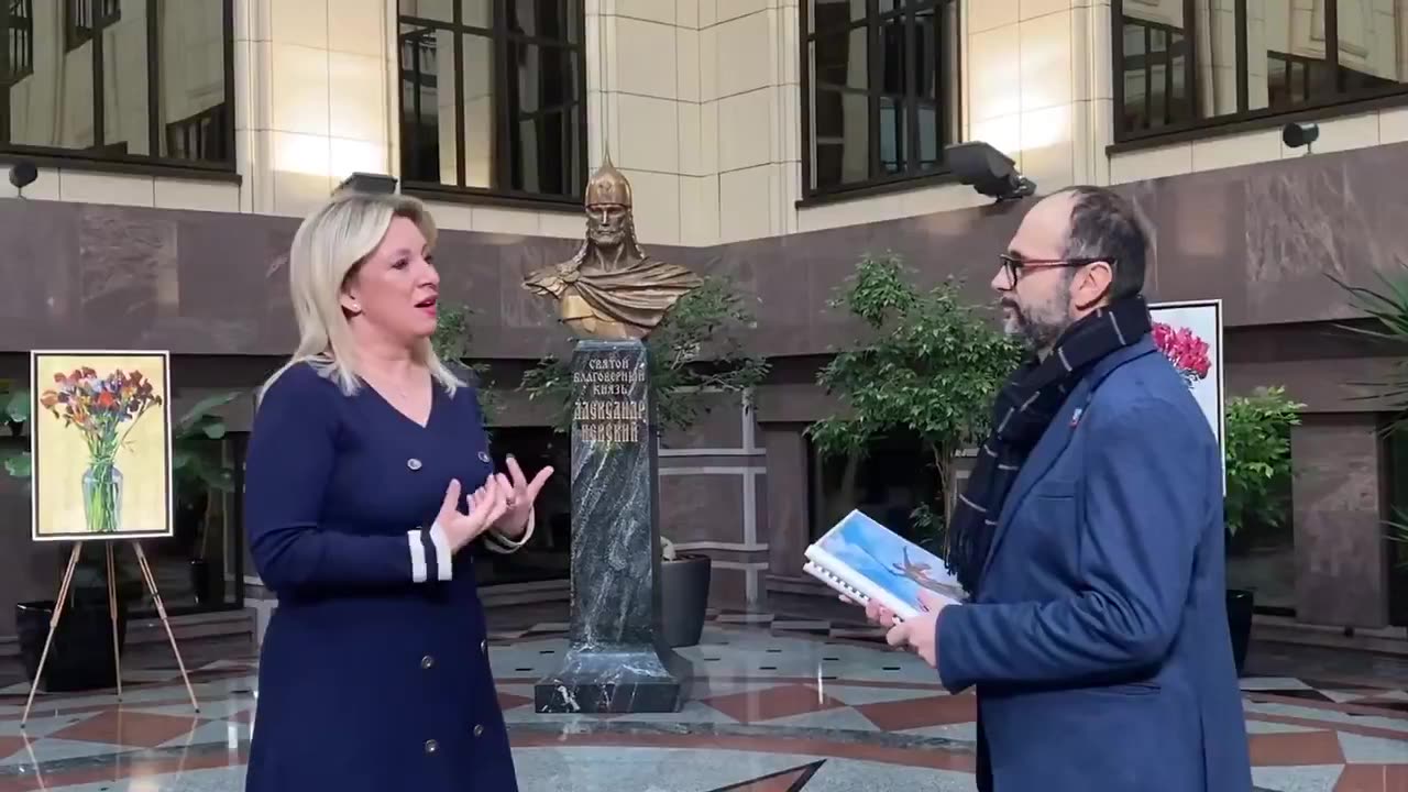 Vincenzo Lorusso da Maria Zakharova