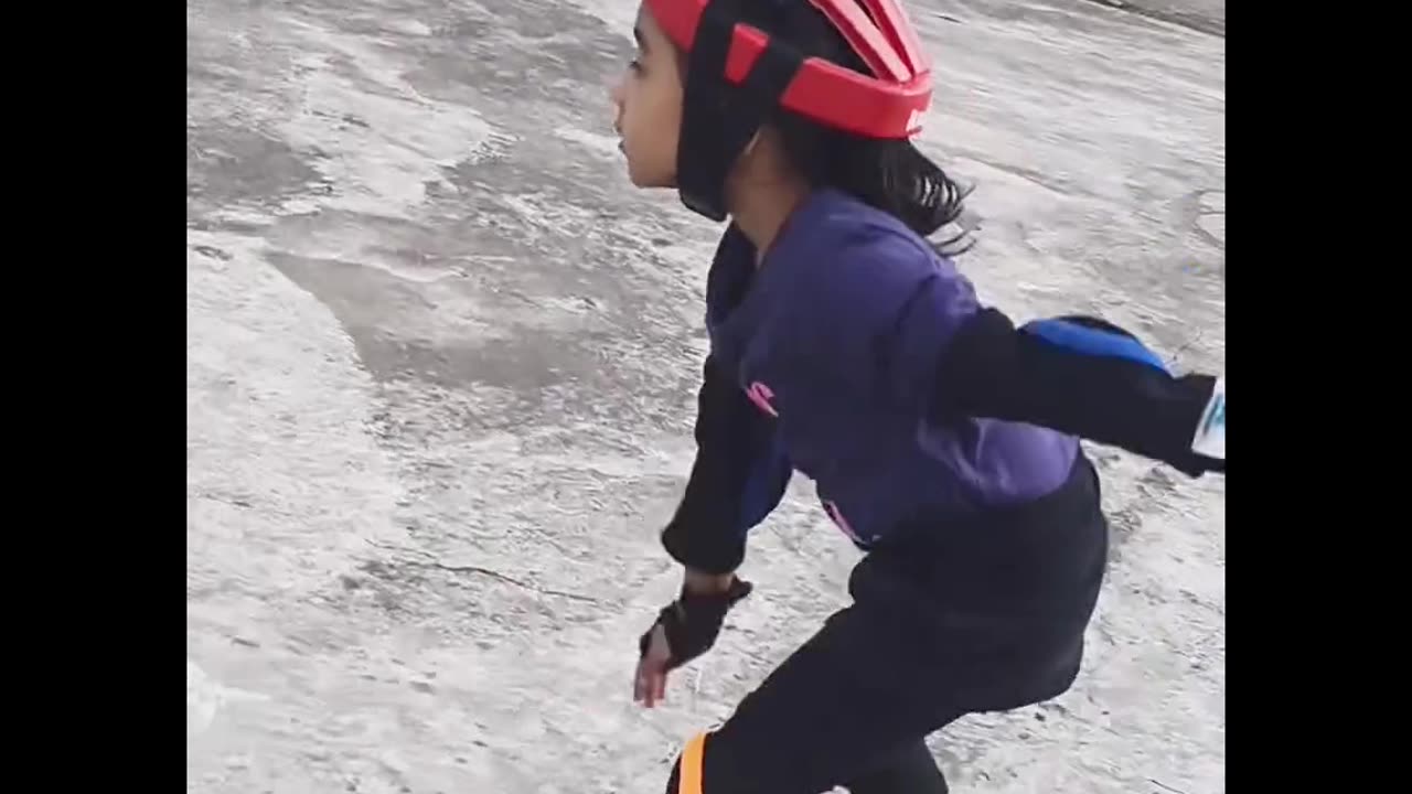 Skating practice at Ground | Skating | Skating Girl | #rumble #skating #skater #Harshalidhankhola