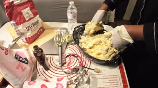 Valentine’s Weekend RV Camping at Tomoka State Park | Baking Heart Cookies & Chocolate Strawberries