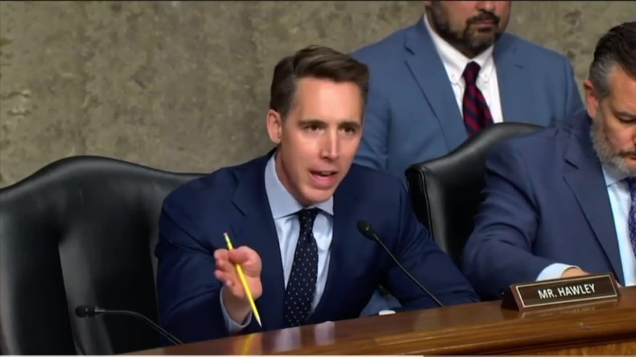 Hawley Attacks Democrats' Pro-Illegal ImmigrationAgenda