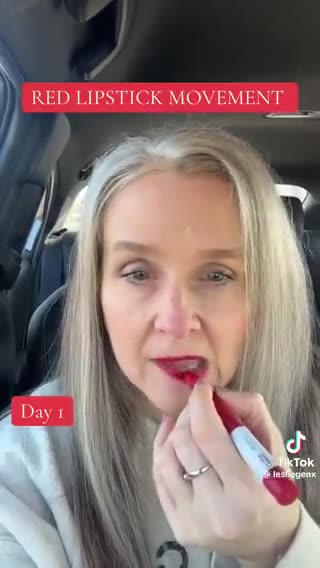 R3tards - Red Lipstick for Revolution? Liberals Wear MAGA Hat Red to Protest Trump