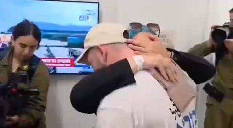 Hamas handed over the last 13 Israeli hostages to the Red Cross