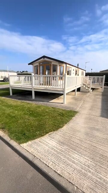 Take a look at this video what a beautiful caravan for sale in yorkshire skirlington holiday park