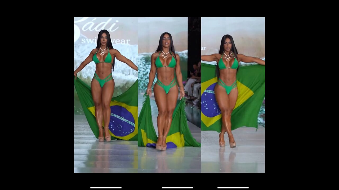 Sexy models show