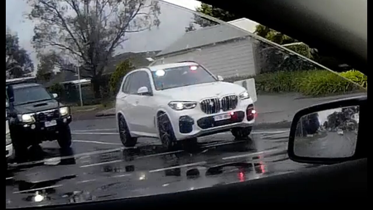 how do you know that you're being watched when you're on a government watch list watch this video