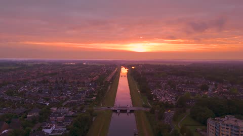 Sunset Canal City Llight