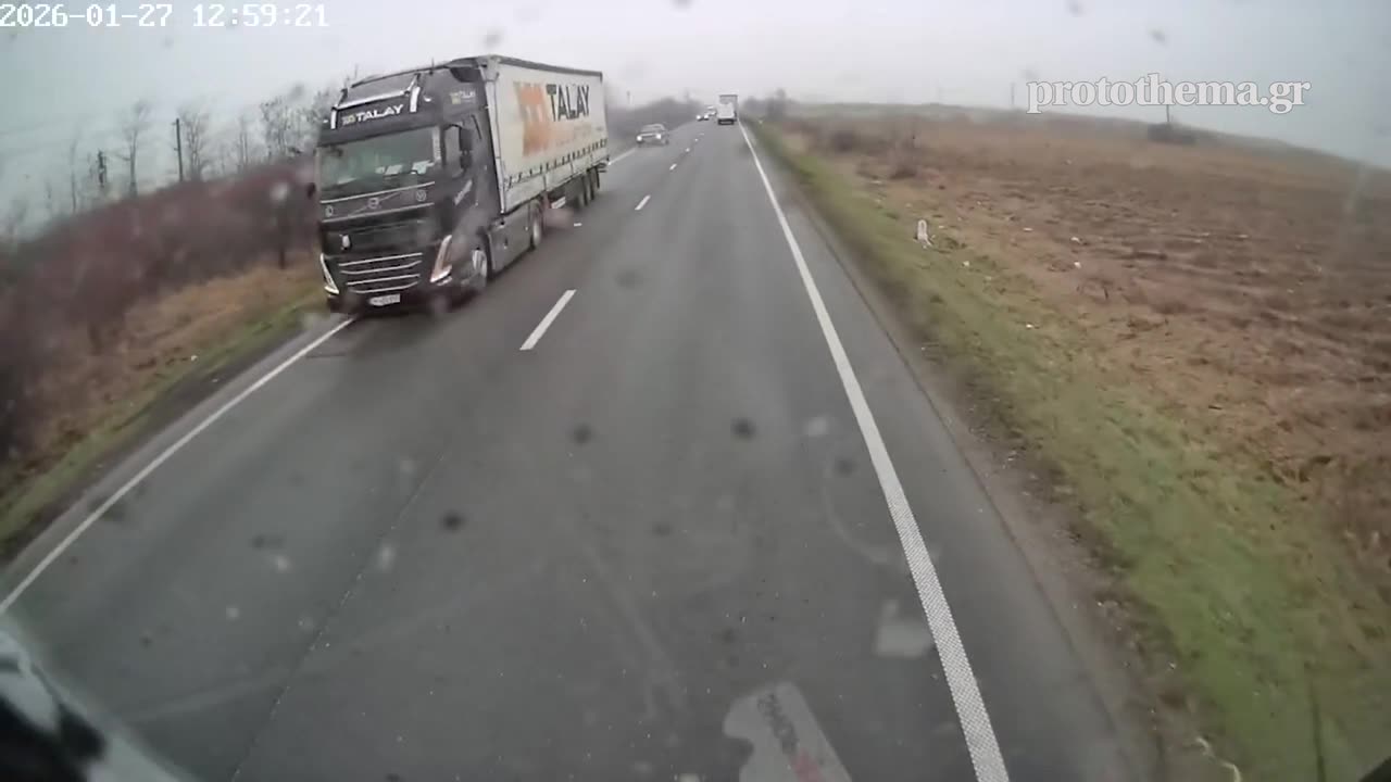 7 të vdekur ne aksidentin e tifozeve te PAOK. Mes viktimave edhe dy shqiptarë