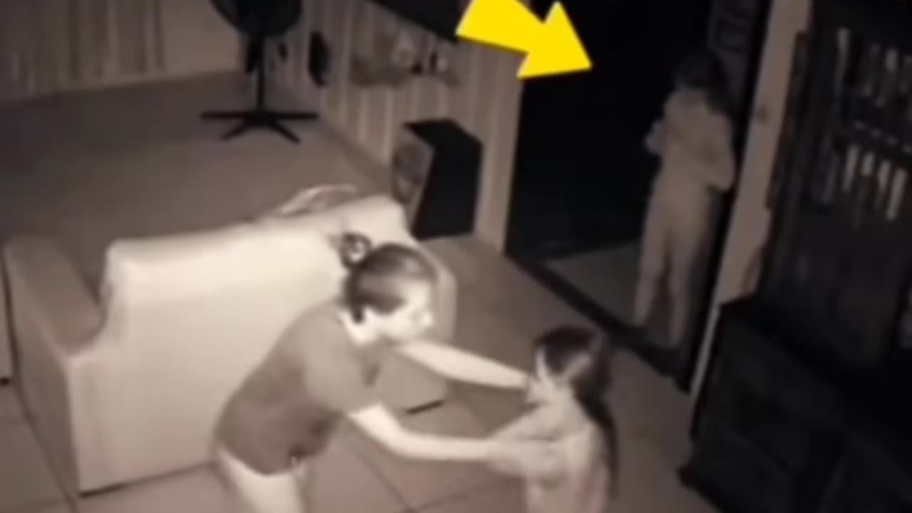 😱👻 What Happened to Her? Scary | TheHauntingHour