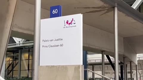 Rijksrecherche en gerechtshof/Paleis van Justitie gevestigd op hetzelfde adres in Den Haag