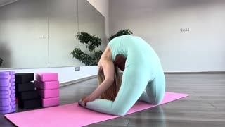 Middle Splits _ Game-Changing Flexibility Hack_ 💥 Strong Legs FAST(4K_60FPS)