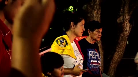 Colombian relatives hold vigil for prisoners detained in Venezuela