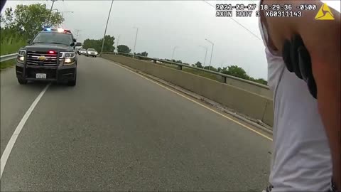 BODYCAM: Suspected Pedo Allegedly Tried To Lure In Young Girls, Resists Arrest & Gets Taken Down