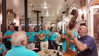 Spanish Music Malagueña Salerosa 🎵 Singers Performing in a Málaga Restaurant