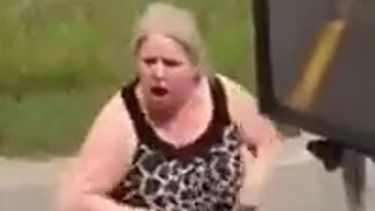 Crazy Lady Yelling About Garbage Dispute