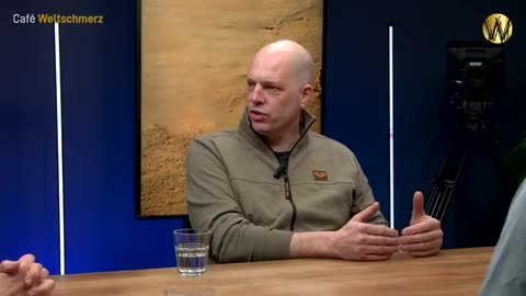 De Begrenzers - Cafe Weltschmerz - Ex-sektelid onthult ontsnappen is pas stap één