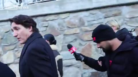 🚨CAUGHT HIM! Rebel News pummels Trudeau with questions at World Economic Forum