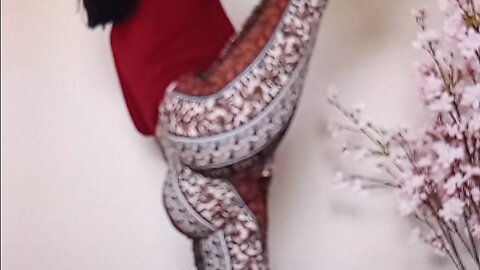 Forbidden leggings model