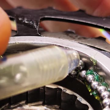 How to install ball bearings in a bicycle freewheel.