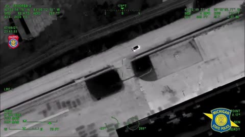 Michigan State Police Pursue Illegal Street Racer... Infrared Donuts... Dodge Challenger