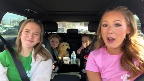 LET’S GO TO THE PET STORE! 🐶🦜🐹🐠 ​‪@agset211‬ ‪@HallieOnStage114‬ #pets #petstore #shopping #vlog