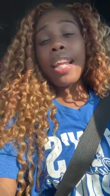 9/29/25 - Ally Carter Live- “If I Disappear today..PLEASE check railroad tracks for me”