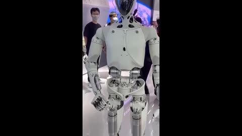🤖 Mind Blown! Xpeng Unveils Next-Gen Humanoid Robot at 2025 AI Day | FeedMyCuriosity