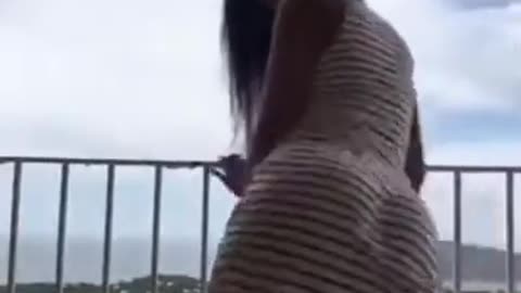 Stripe Dress Sexy Twerking
			
