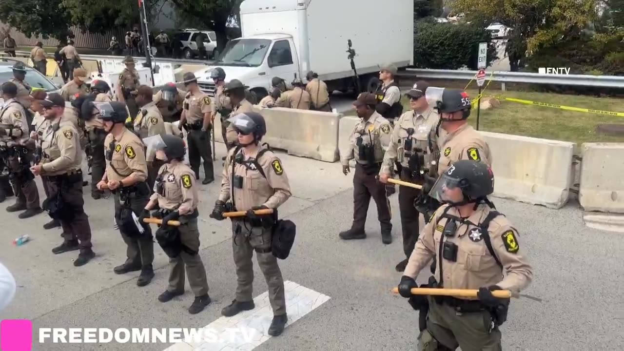 Multiple arrests outside of Broadview ICE Facility near Chicago