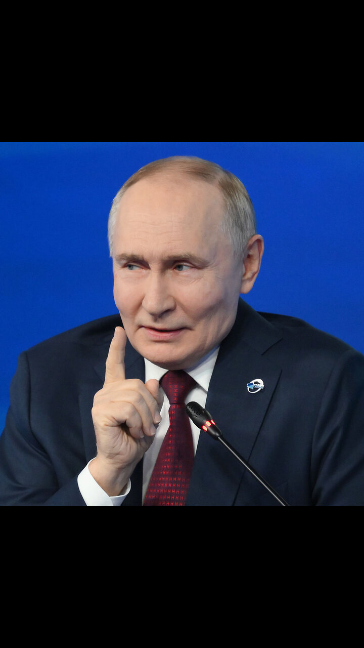 Putin elogia a las jóvenes de su país por conservar las tradiciones rusas