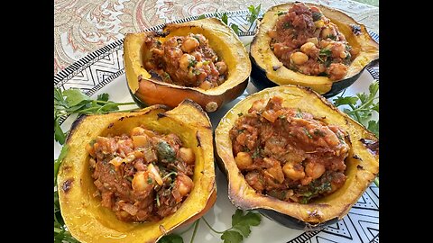 Roasted Acorn Squash Bowls with Spiced Chickpeas That Steal the Show