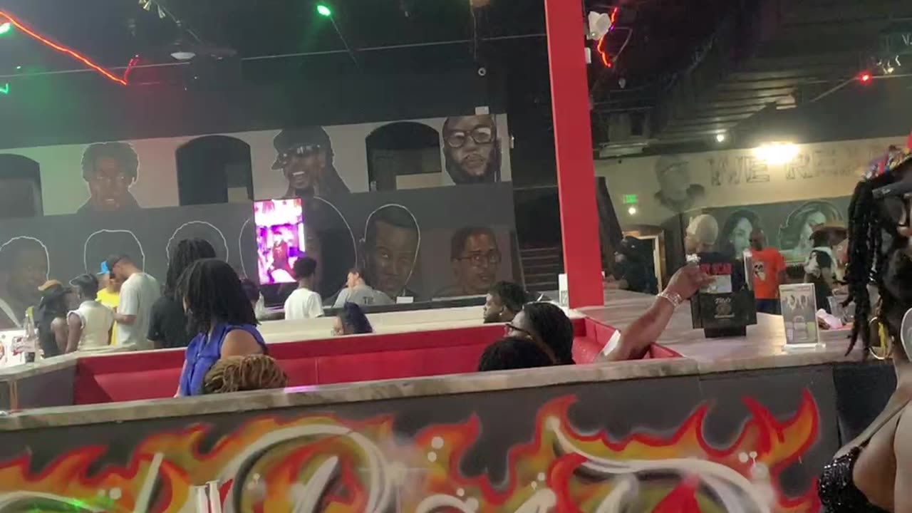 RaeZenpai Live