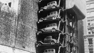 Chicago’s Elevator Garage & The World’s Tallest Hedge