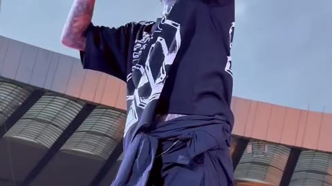 [EPIC] The Crowd When Chris Brown Put The Blindfold On ("Holy Ghost") 🫣🔊