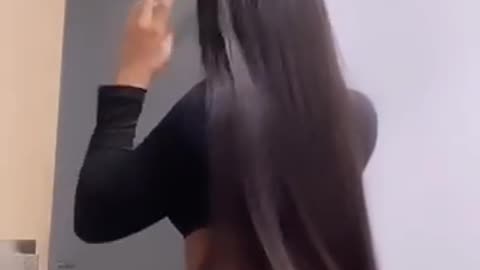 Girls huge ass Twerk 🤯🔥7777