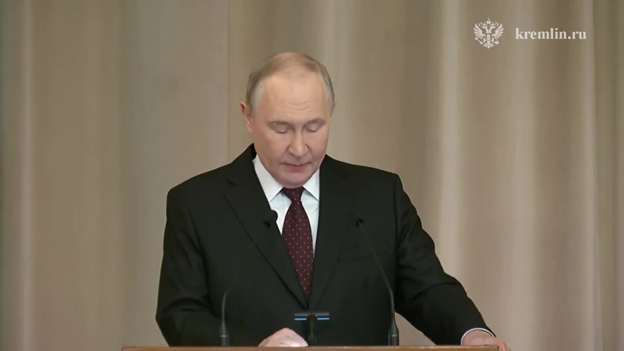 Президент – о внедрении информационных технологий в деятельность судов и о цифровых преступлениях