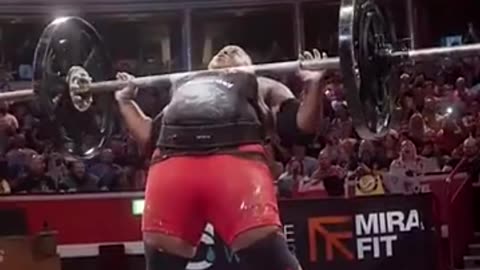 Iron Biby Smashes 217kg Axle Press World Record! 💪🔥