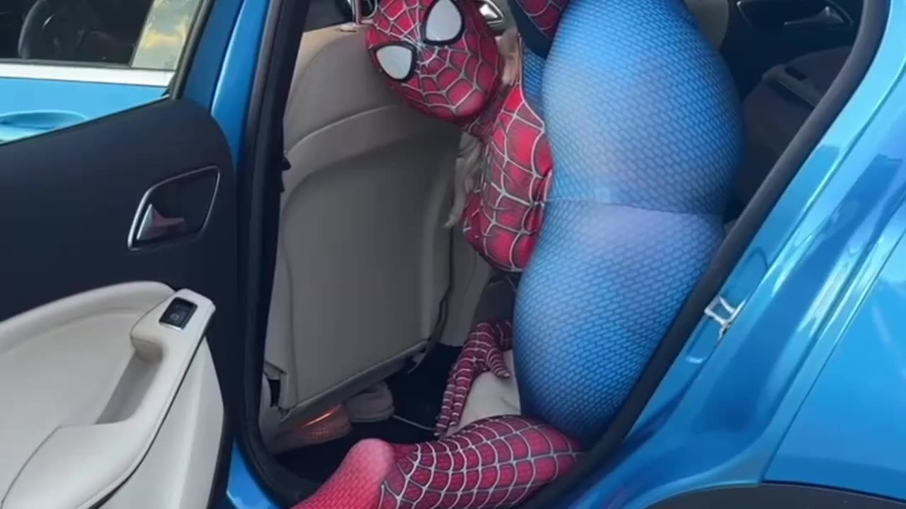 Watch the super woman's fun activities.