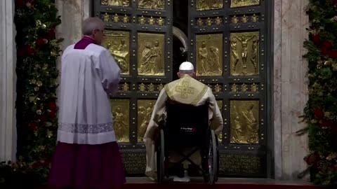 Pope Francis marks the start of Jubilee